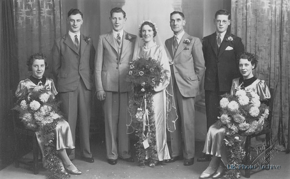A 1940s Wedding