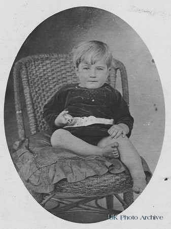 Dudley Walds Smith Born 1914 Rotorua, Auckland, New Zealand Taken 3rd Oct 1916