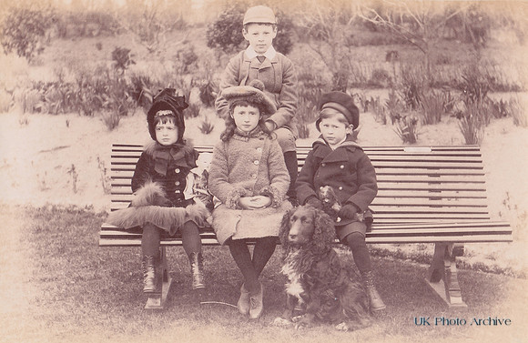 Lanselot, Florence, Roland and Maude Nelson April 1887