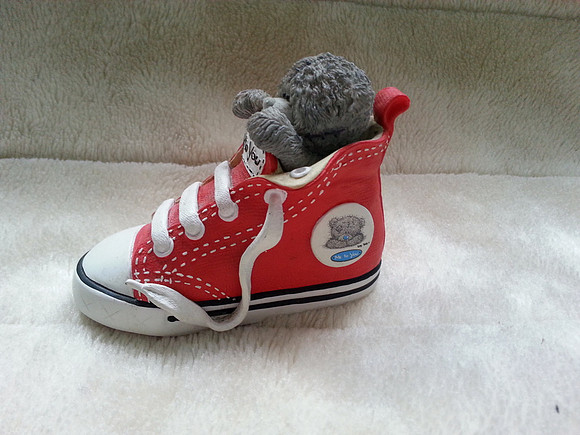 Me To You Bear Figurine All Laced Up