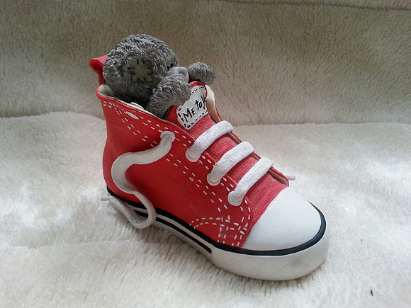 Me To You Bear Figurine All Laced Up