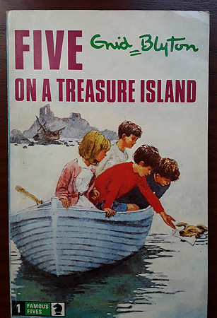 Book 1 Five On A Treasure Island 1976 Printing Of 1967 Edition Paperback