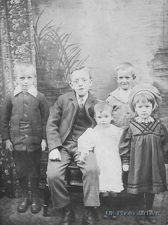 Brothers And Sisters c.1900