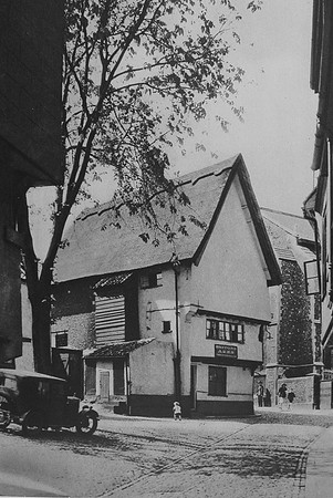 Britons Arms Elm Hill Norwich 1930s
