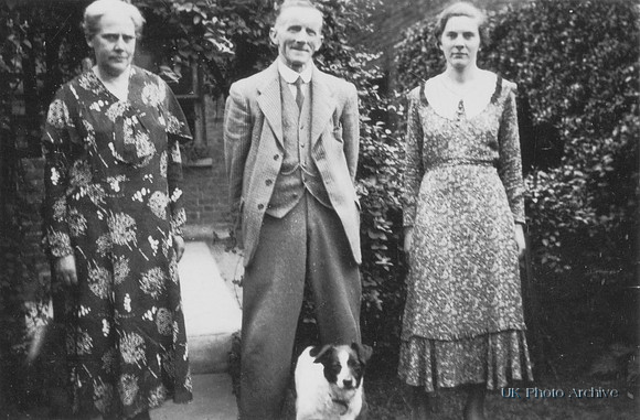 With Family 1940s