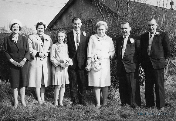 Wedding Of Michael J Woonton And Eileen A Howes North Walsham Norfolk 1966