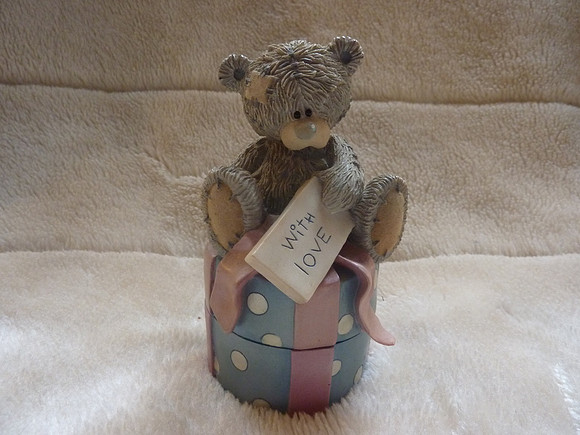 Me To You Tatty Teddy Figurine Trinket Box With Love