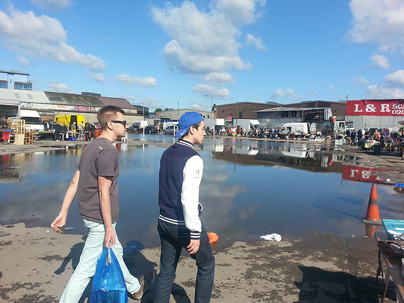 Wimbledon Car Boot Sale After Heavy Rain 25th July 2015