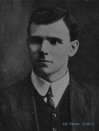 Cottrell W Pte 7305 1st Worcestershire Regiment
