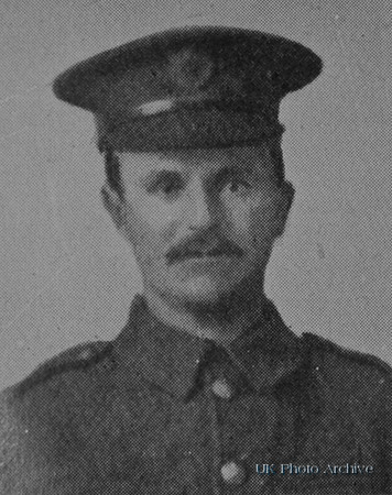 Henshaw W F Sapper 1617 Royal Engineers De Ruvgnys Roll Of Honour Vol 1