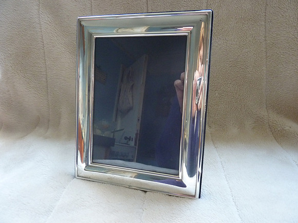 Carr's Solid Silver Hallmarked Photo Frame 7 x 5 Inches Velvet Back