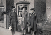 Girls Day Out 1940s