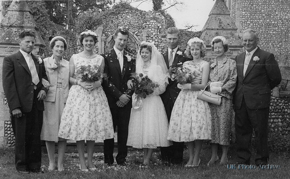 Wedding Of David Yarham And Pauline M Myhill 1960 North Walsham Norfolk