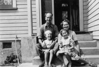 Allan Stoneman Kathleen Stoneman (Nee Hayles) Spencer And Clara Stoneman New Zealand