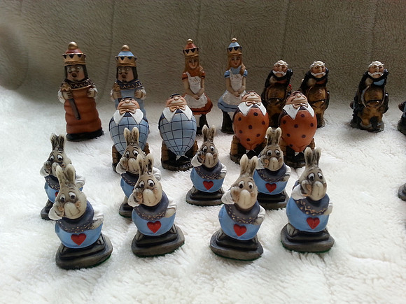 Beautiful Hand Painted Alice In Wonderland Chess Set