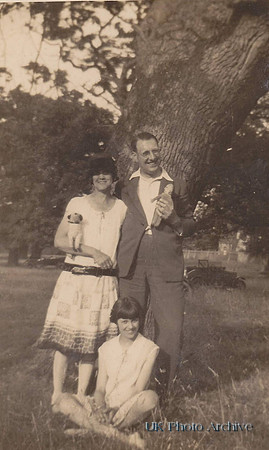 A Family Day Out 1930s