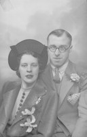 A 1940s Bride And Groom